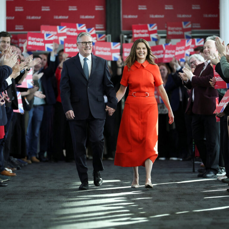 Starmer Describes ‘Fight for the Soul’ of U.K. as Populist Right Rises