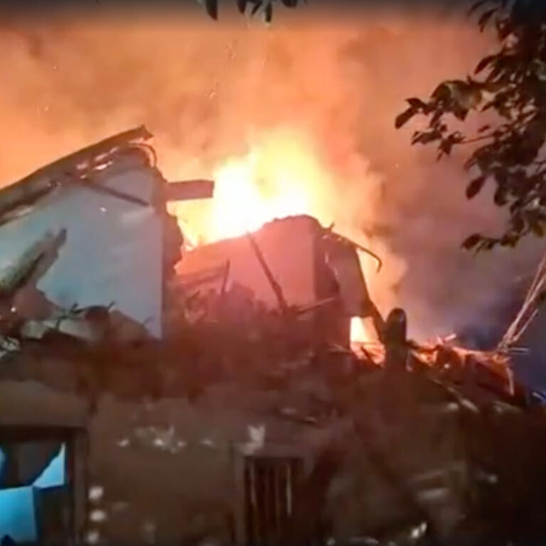 Explosion at Italian Farmhouse Kills Three Police Officers