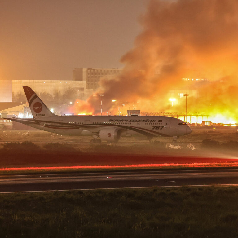 Large Fire Halts Flights at Bangladesh’s Main Airport