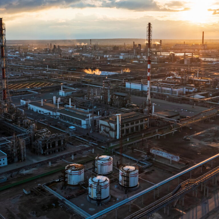 Trump Imposes Sanctions on Russian Oil Companies as His Frustration With Putin Mounts