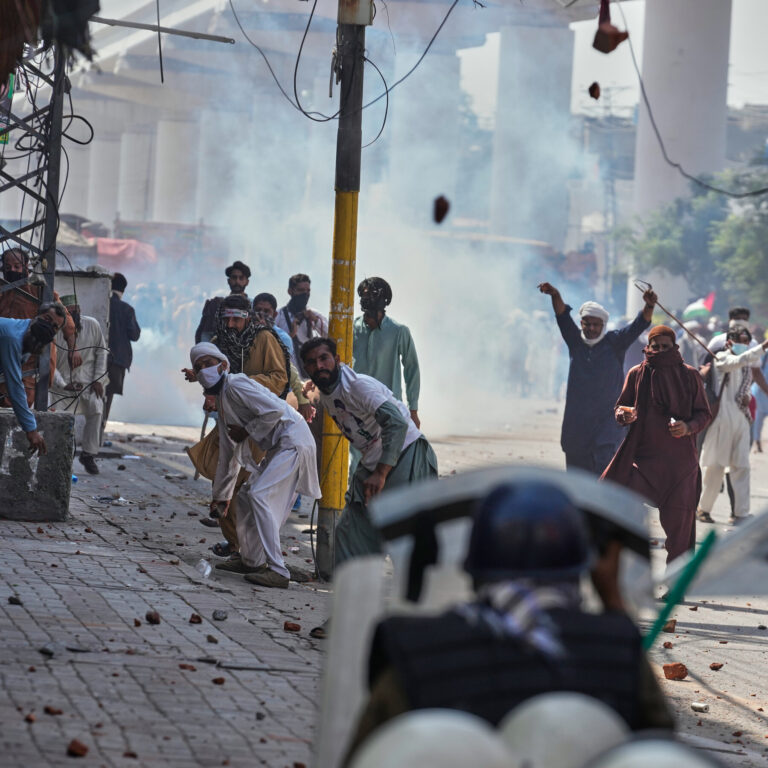 Pakistan Bans Radical Islamist Party After Deadly Clashes