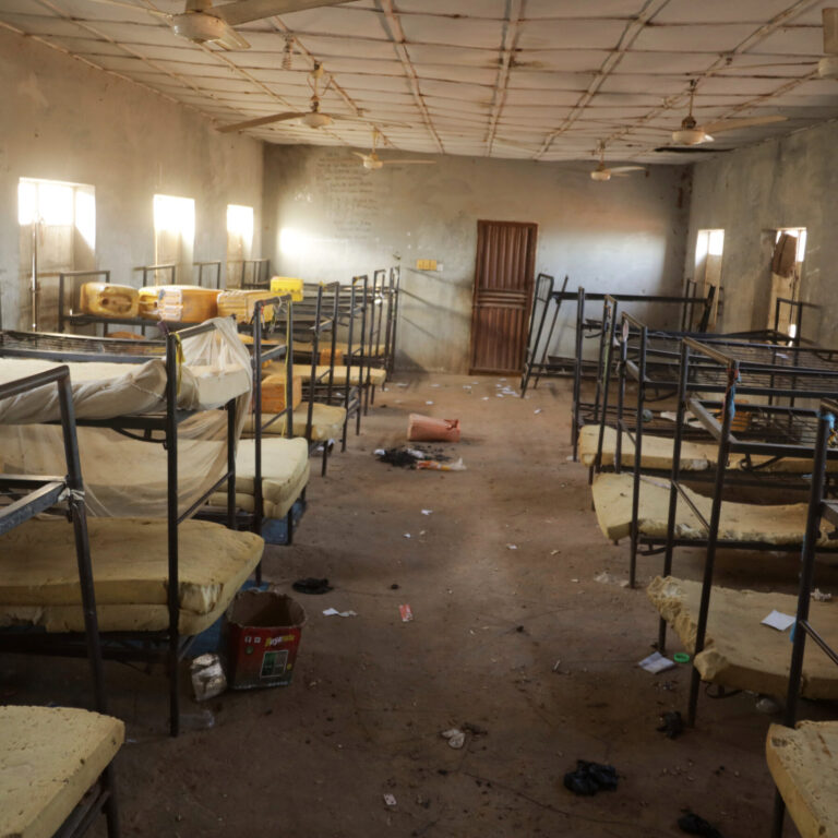 25 Girls Abducted From School in Nigeria