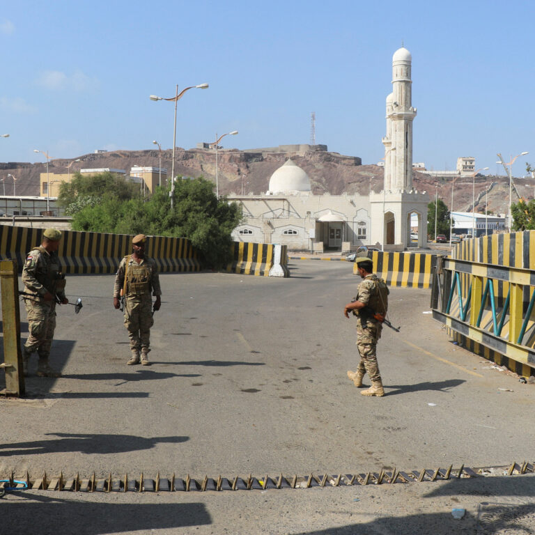 Yemeni Separatists Set Sights on Houthi-Controlled Capital