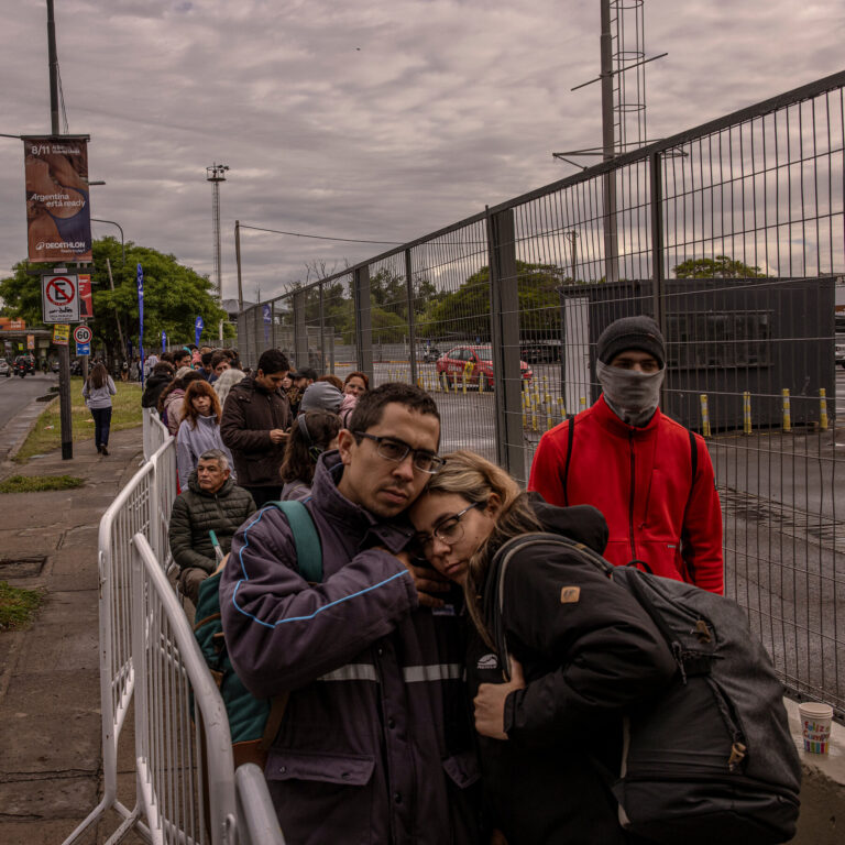 As Trump Clings to Tariffs, His Argentine Ally Is Opening Up to Trade