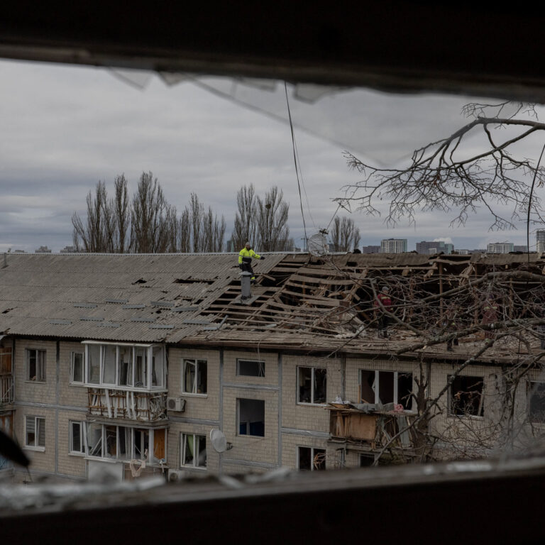 Russia Bombards Ukraine Hours After Zelensky Calls Peace Plan ‘Quite Solid’