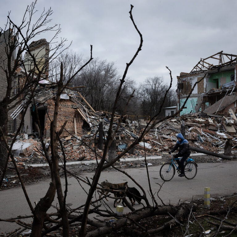 At the Center of Trump’s Vision for Rebuilding Ukraine: BlackRock