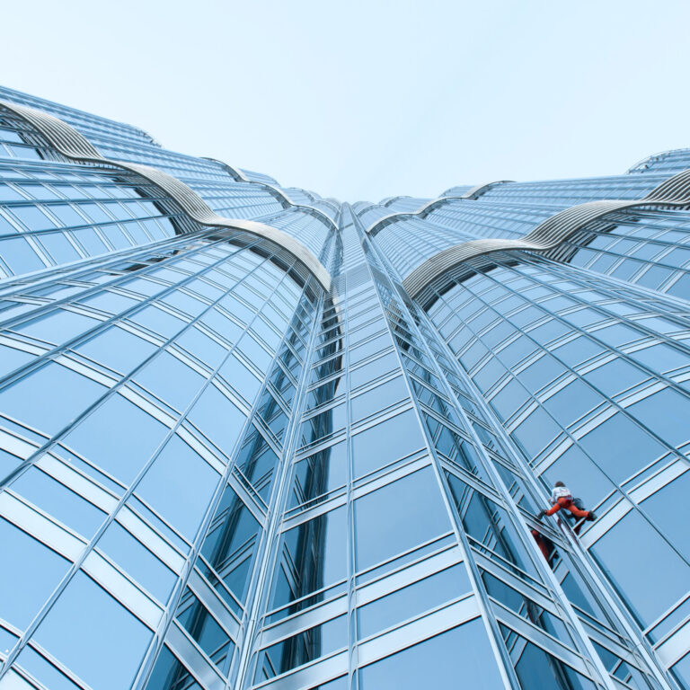 What’s It Like to Climb a Skyscraper?