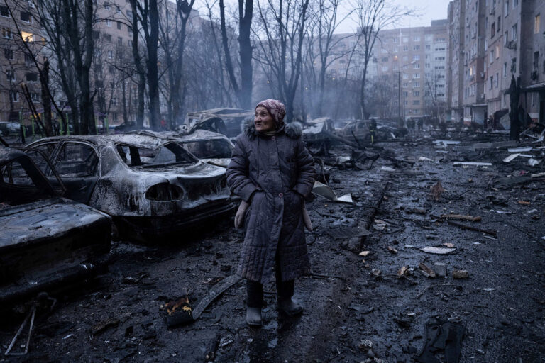 In Ukraine talks, Trump deploys a familiar foreign policy tool: a ticking clock