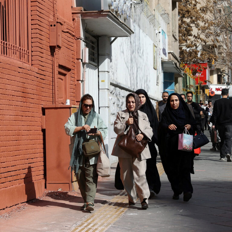 Chaos and Panic Grip Tehran as Airstrikes Shake City