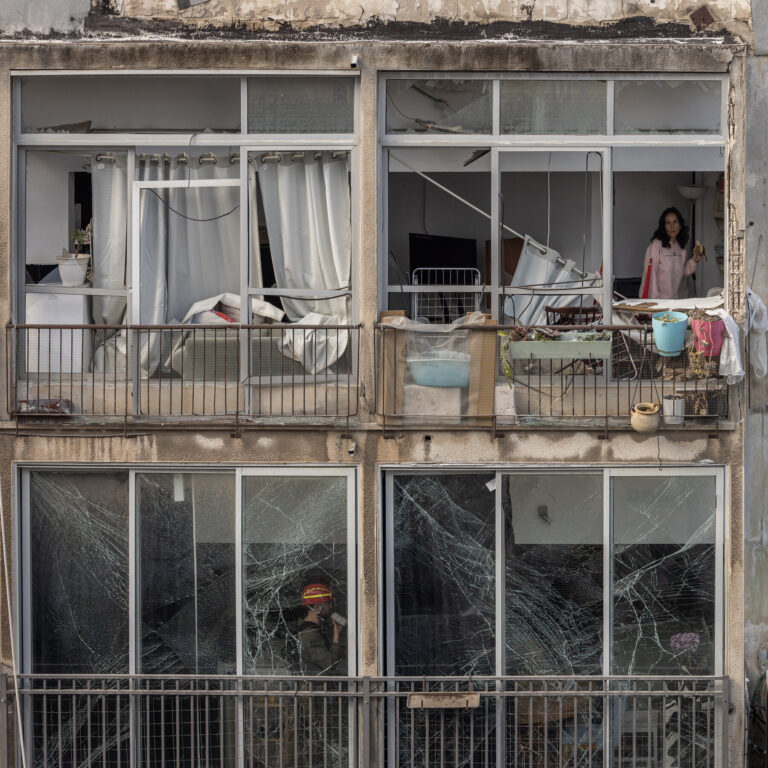 Iran War Live Updates: Tehran Fires New Barrages After U.S. Claims Progress on Talks