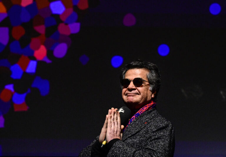 This Oscar-nominated filmmaker wants to go back to Iran. Even if prison and war await.