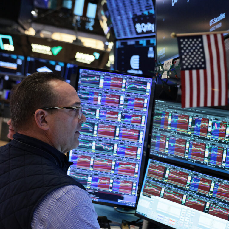 As Markets Revolt in the Face of War, Trump Extends Iran Deadline