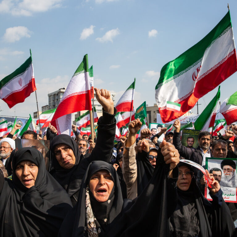 Iran War Live Updates: Trump Downplays Uranium Threat, Sending More Conflicting Signals