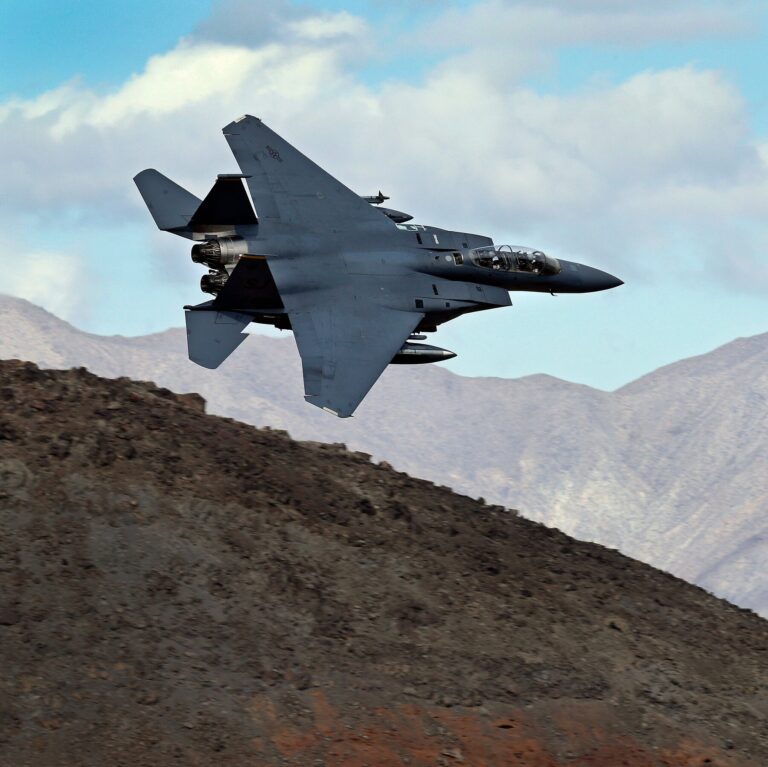 Iran War Live Updates: U.S. Forces Search for Missing Airman After Iran Downs Jet