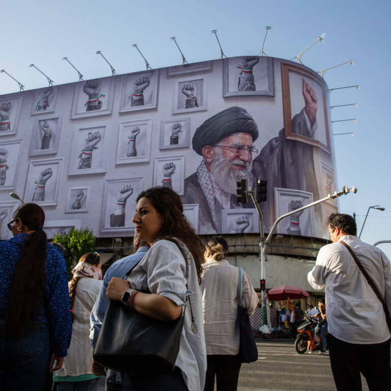 Regional Mediators Rush to Save U.S.-Iran Cease-Fire