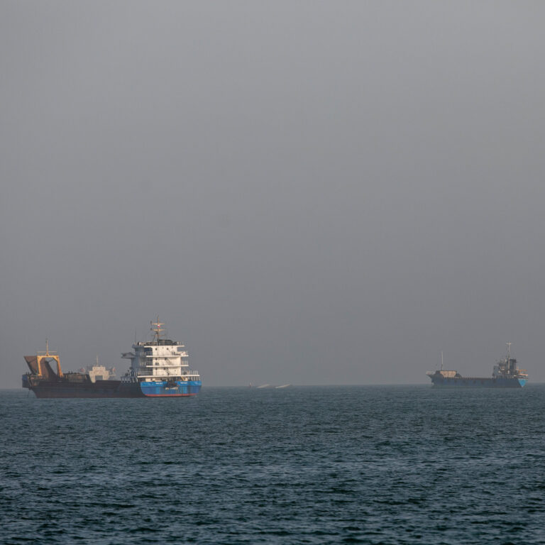 Iran War Live Updates: U.S. and Iran Trade Strikes, Further Threatening Negotiations