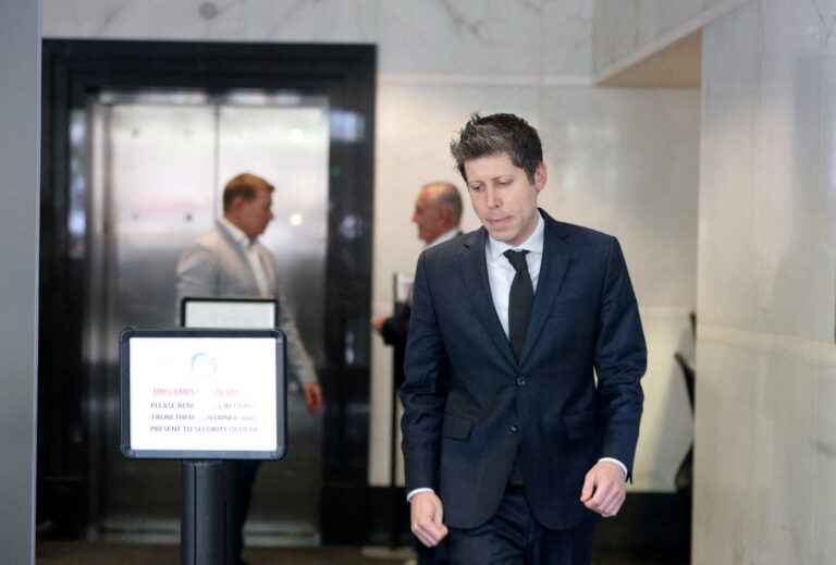 ¿Sam Altman es mentiroso o Elon Musk un celoso? El gran juicio de la IA queda visto para sentencia