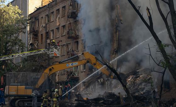 Massive Russian strike on Kyiv: ‘I hope my friends are alive’