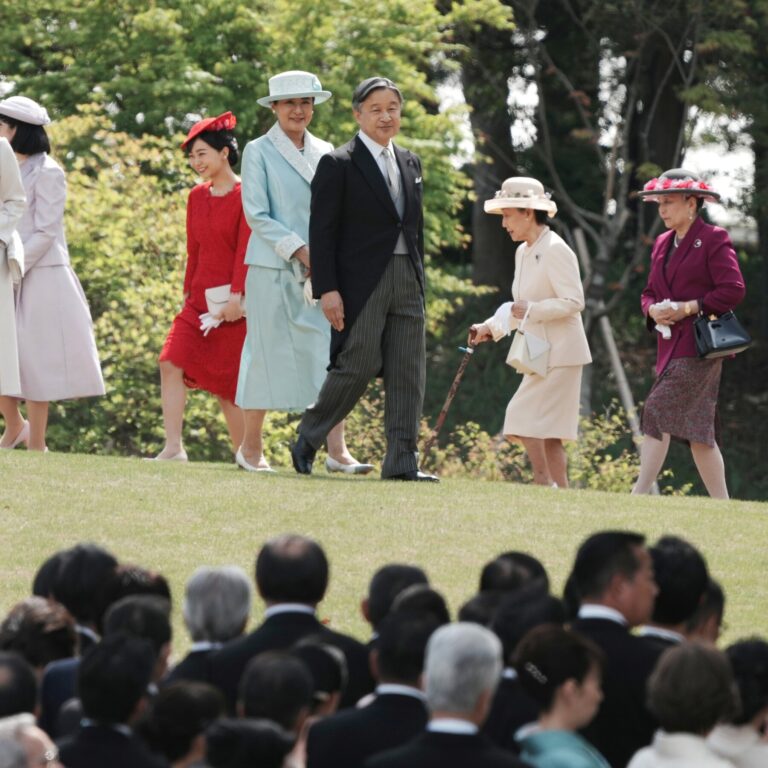 Japan Is Running Out of Royals. Are More Men the Answer?