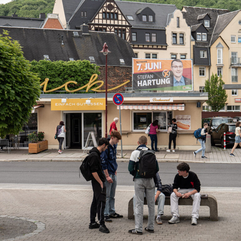 Member of Neo-Nazi Party Reaches Mayoral Runoff in German Town