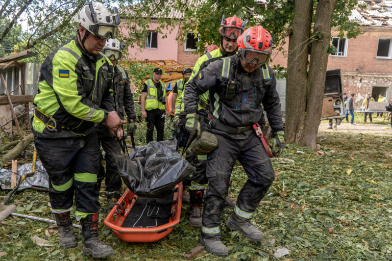 Russia strikes an apartment building in the Ukrainian city of Kharkiv and 1 person is killed