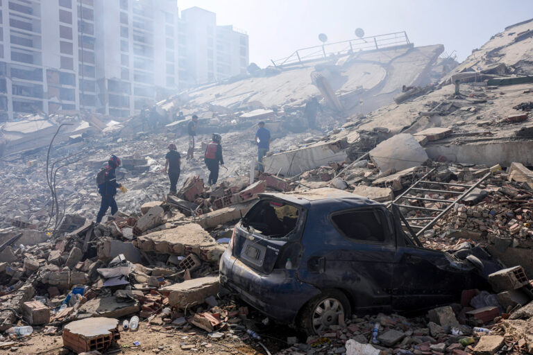 Venezuela earthquake death toll rises above 1,400