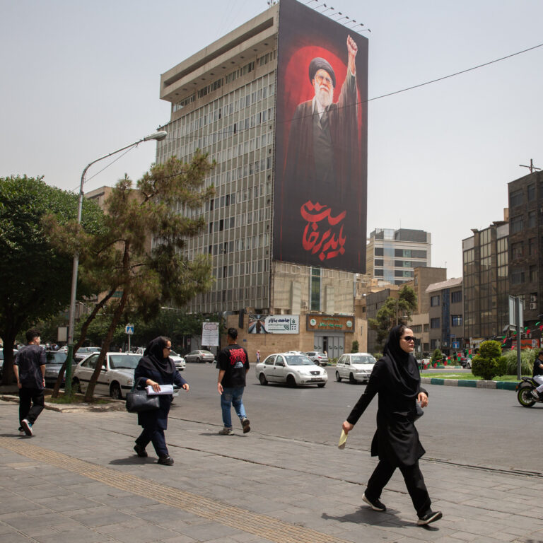 Live Updates: Iran Ramps Up Threats as It Retaliates Against U.S. Strikes