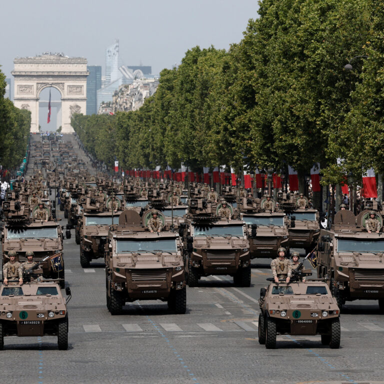 Europe, Flexing Muscle in Ukraine, Is Still on Sidelines in Iran