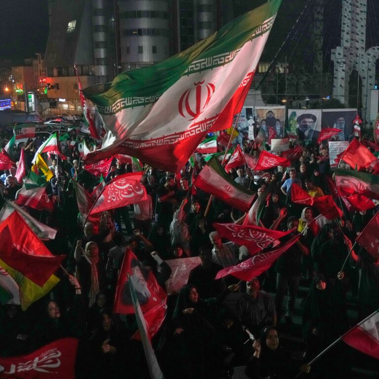 Iran War Live Updates: Fighting Intensifies With Strikes on Critical Infrastructure