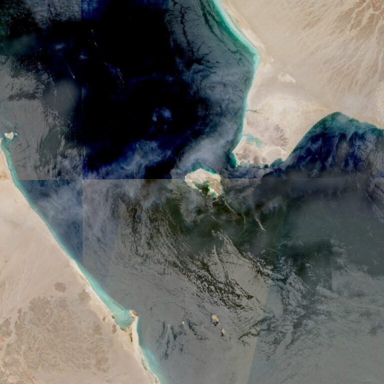 Houthis Claim Strikes on 2 Saudi Oil Tankers in Red Sea