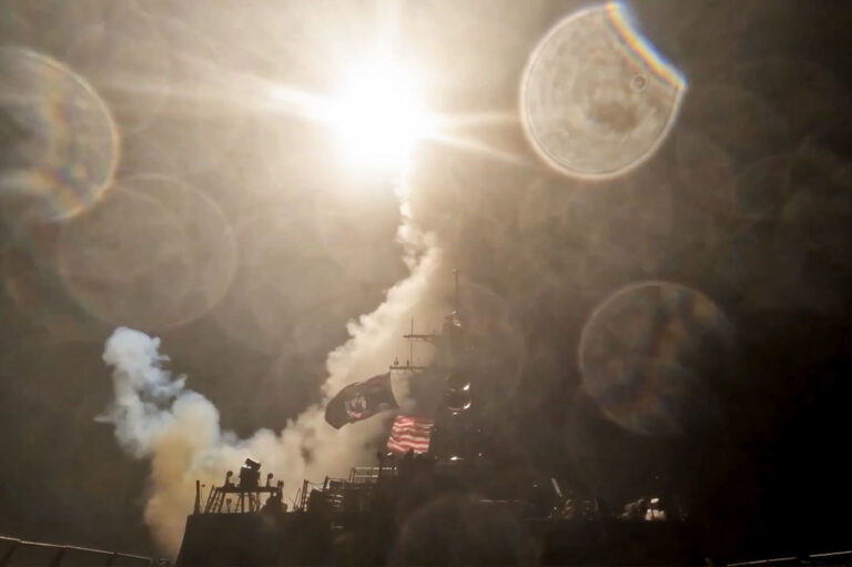 U.S. strikes bridges around key port in Iran, expanding campaign in battle over Hormuz