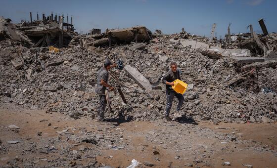 Israeli attacks on Gaza intensify amid surge of West Bank settler violence
