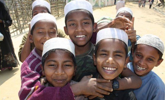 World News in Brief: Rohingya refugees, Bahá’ís in Iran, disarmament in the Central African Republic
