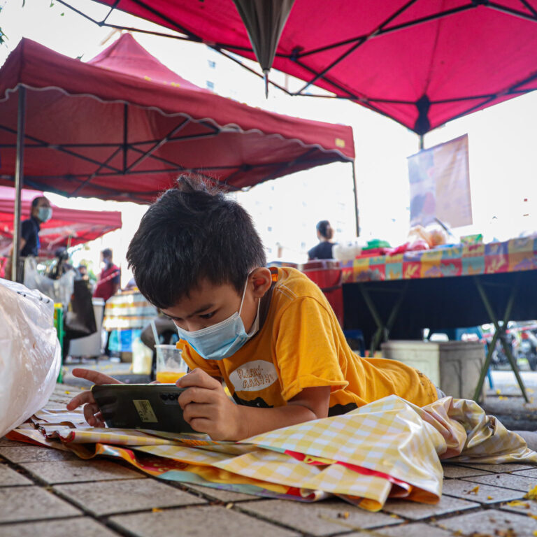 Malaysia Was Confident in Its Social Media Ban, but Kids Are Still on TikTok